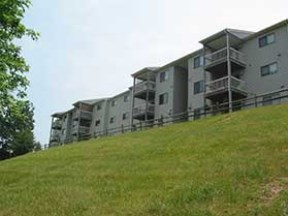 Hickory Woods Apartments Image 12