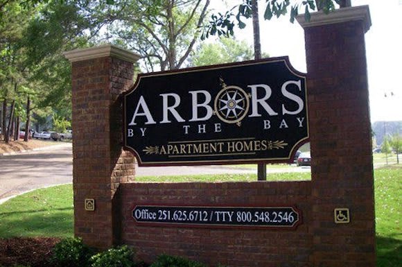 Arbors by the Bay Image 3