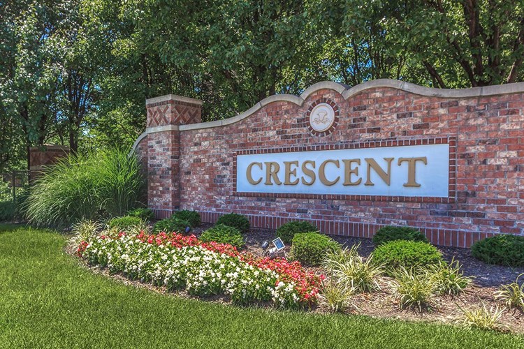 Crescent Apartments Image 6