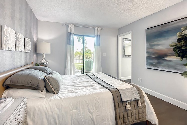 The Riviera Master Suite has it's own private entrance to the screened in lanai.