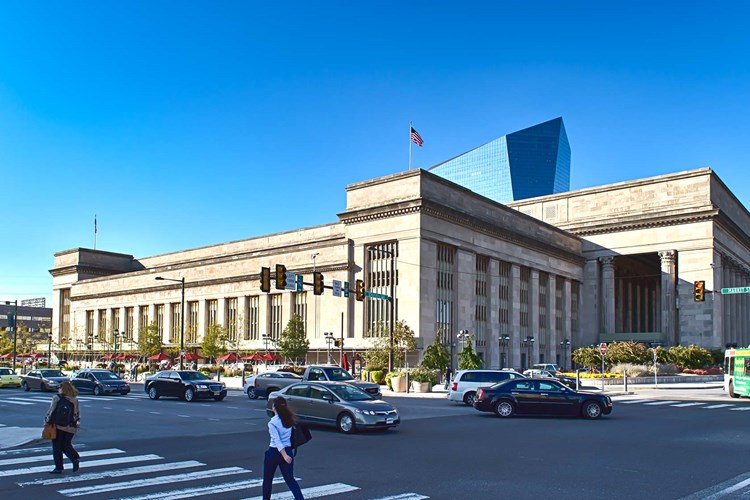 Make your commute easier with the 30th Street Station nearby