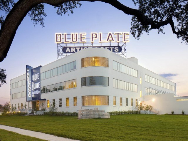 Blue Plate Artist Lofts Image 1
