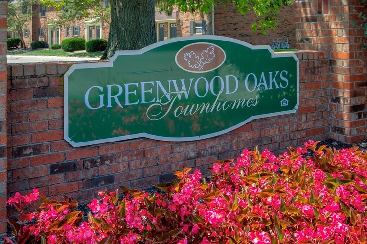 Greenwood Oaks Townhomes Image 1
