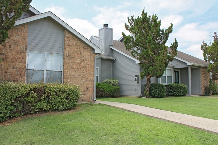 Country View Apartments Image 4