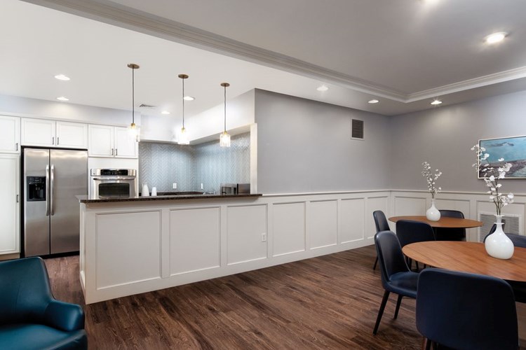 Resident Lounge with Kitchenette