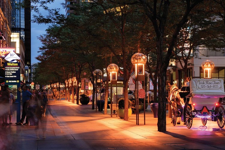 Fine restaurants, shopping, and entertainment on 16th Street Mall