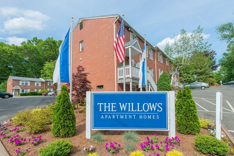The Willows offers modern 2 bedroom apartments in Westfield, MA.