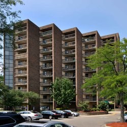 Riverfront Apartments Image 4
