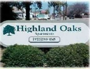 Highland Oaks Image 1