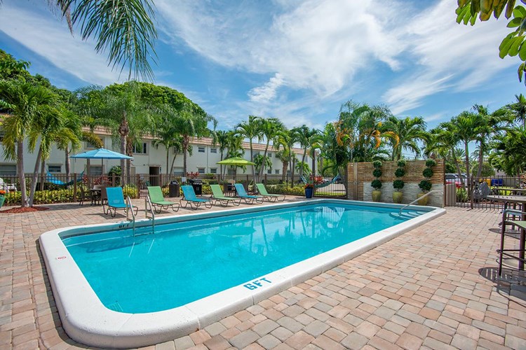 Take a dip in our resort-style swimming pool or lay out on our expansive sundeck.