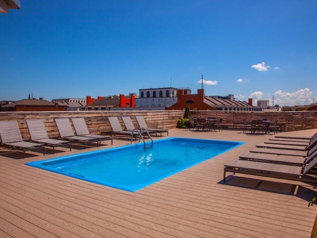 Stunning rooftop pool with views on the French Quarter