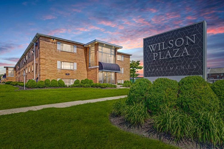 Wilson Plaza Image 2