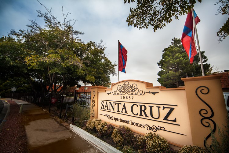 Santa Cruz Image 1