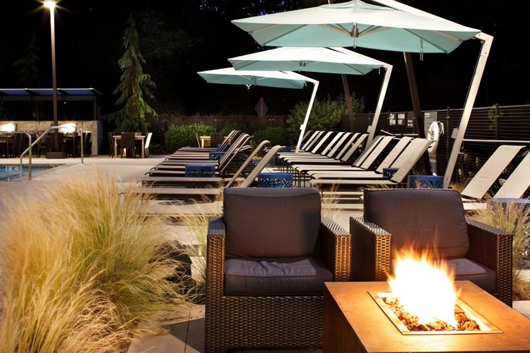 Sundeck with firepit