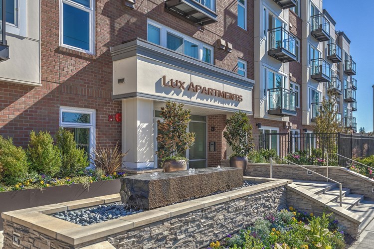 Visit us at Lux Apartments in the heart of beautiful Bellevue, WA. Schedule your tour and find your new home today!