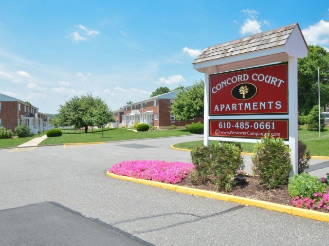 Concord Court Apartments Image 1