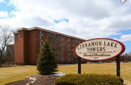 Cinnamon Lake Towers Image 4