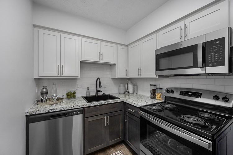 Millcroft Apartments and Townhomes Image 1