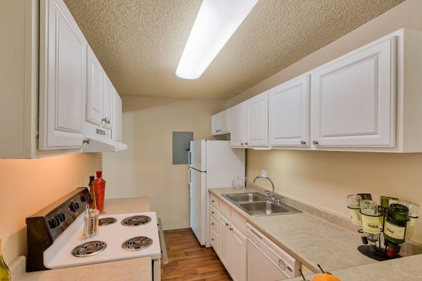 The Knolls at Sweetgrass Apartment Homes Image 21