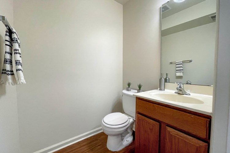 Bentwood Townhomes Image 12