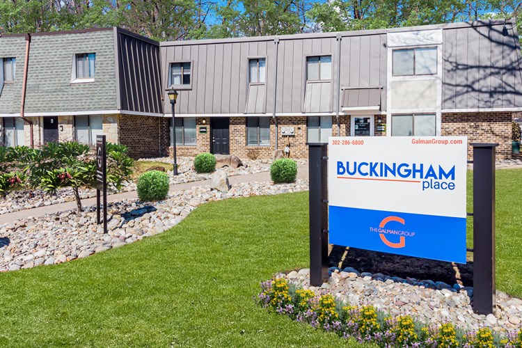 Buckingham Place Townhomes Image 1