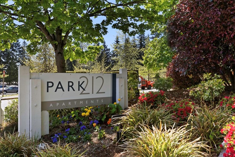 Park 212 Apartments Image 5