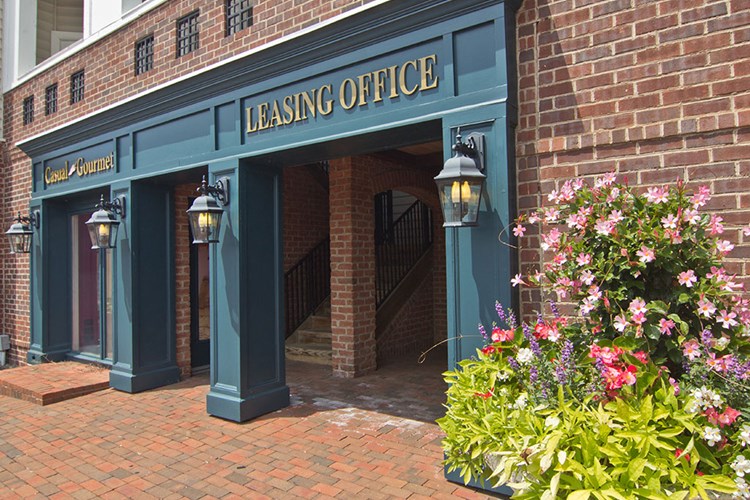 Leasing Office