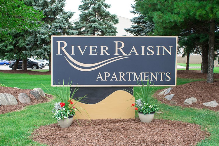 River Raisin Image 2