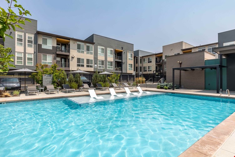 Encore Evans Station Apartments Image 1