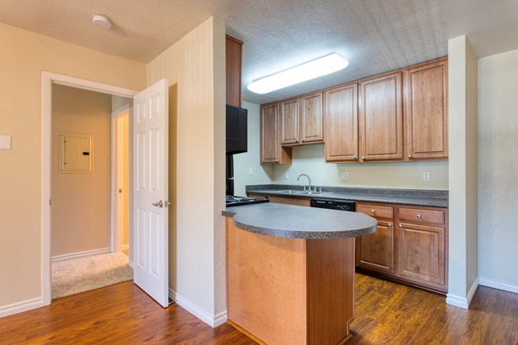 IMT Pleasant Hill Image 13