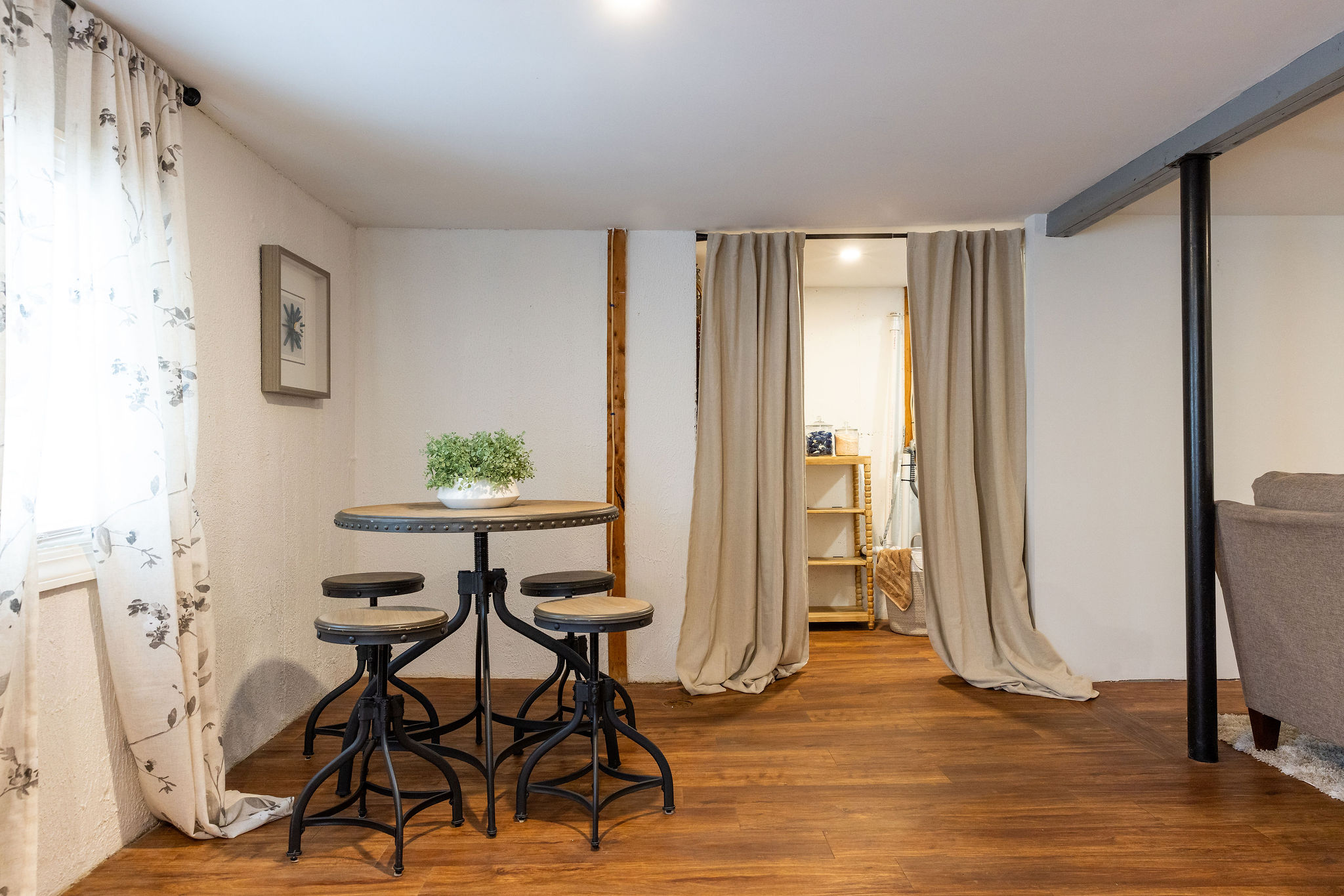 North East Apartment Community Image 24