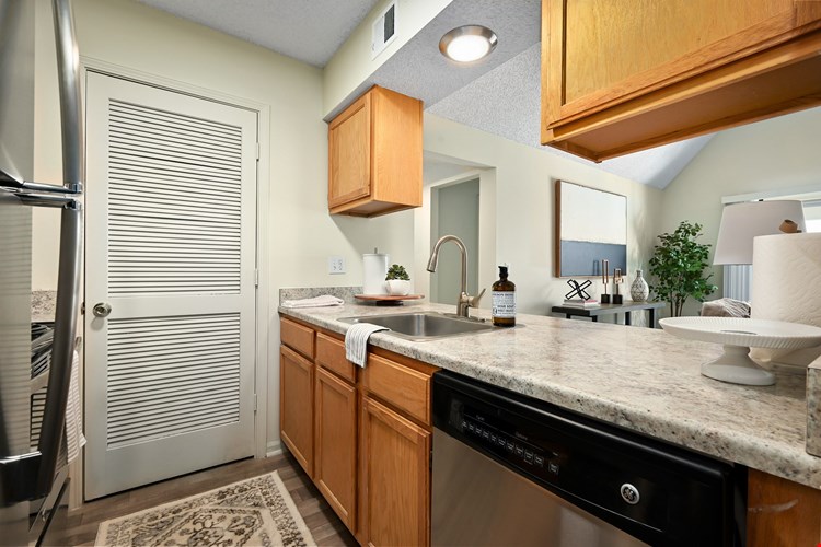 Hunters Pointe Image 12