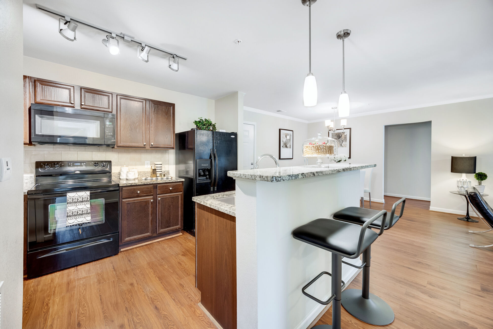 Enclave At Highland Ridge Apartments Image 1