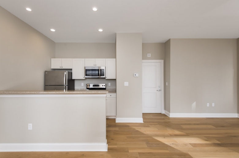 220 South 16th Street Image 6
