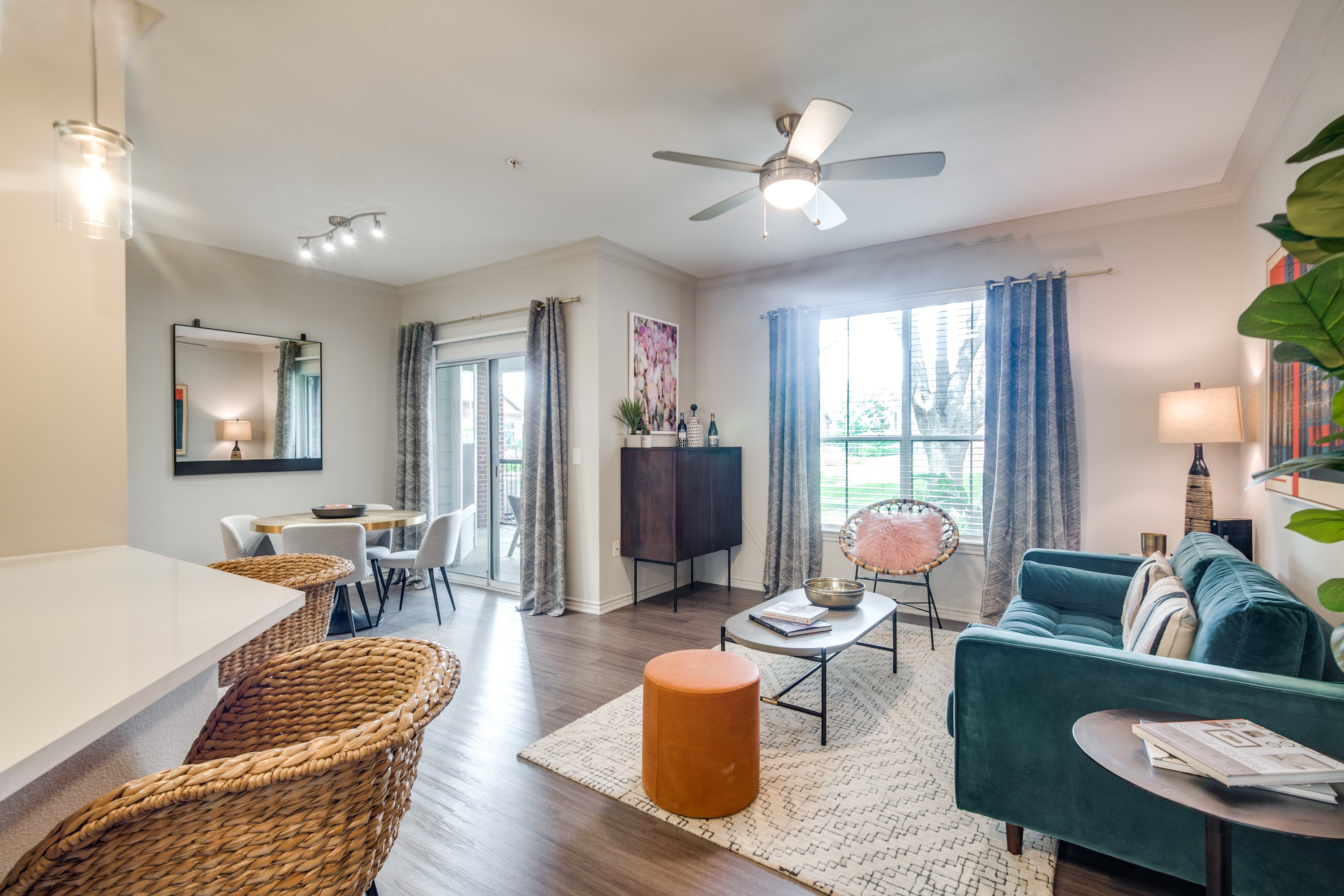 Aventura on Briar Forest Image 6