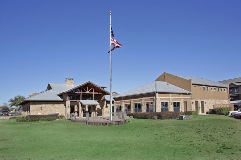Village of Hawks Creek Image 6