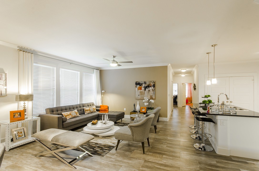 The Towers Woodland Image 38