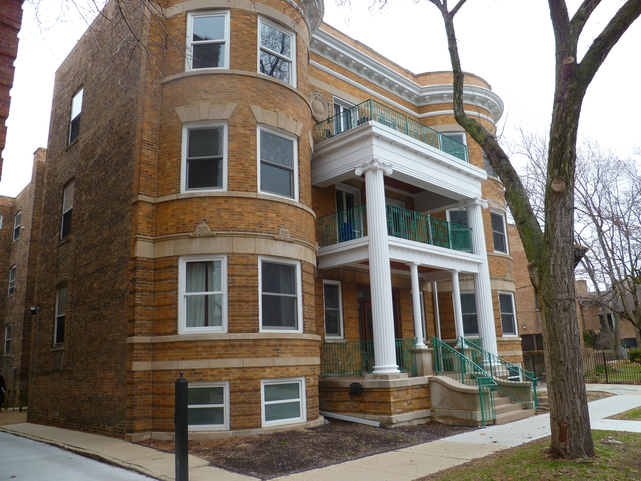 1358 E 58th Street Image 1