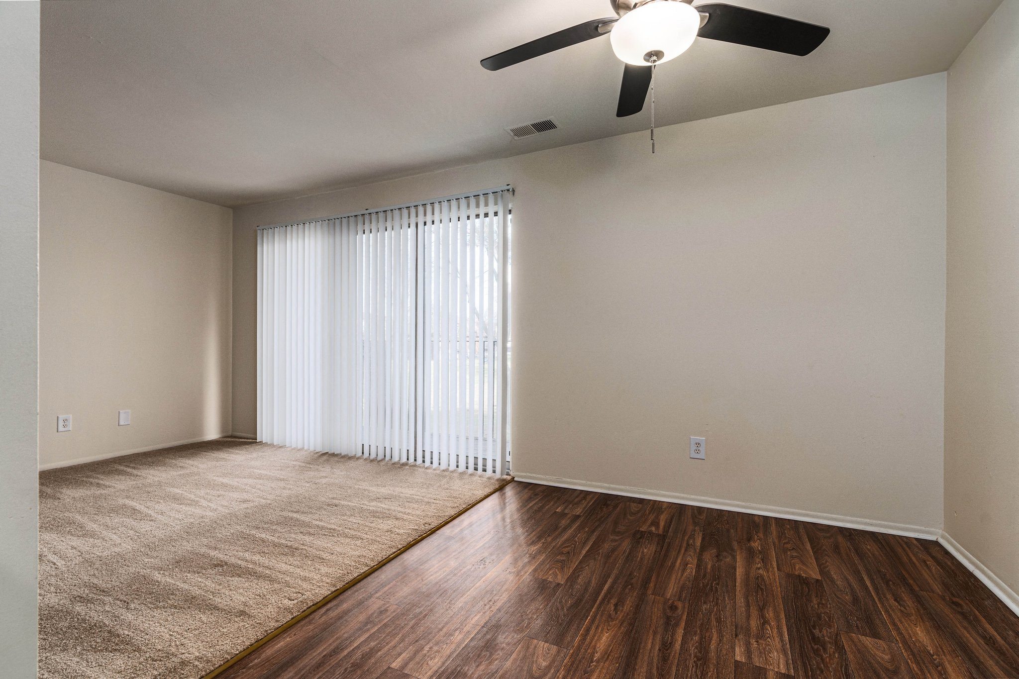 Drawbridge Updated Two Bedroom Dining and Living Room