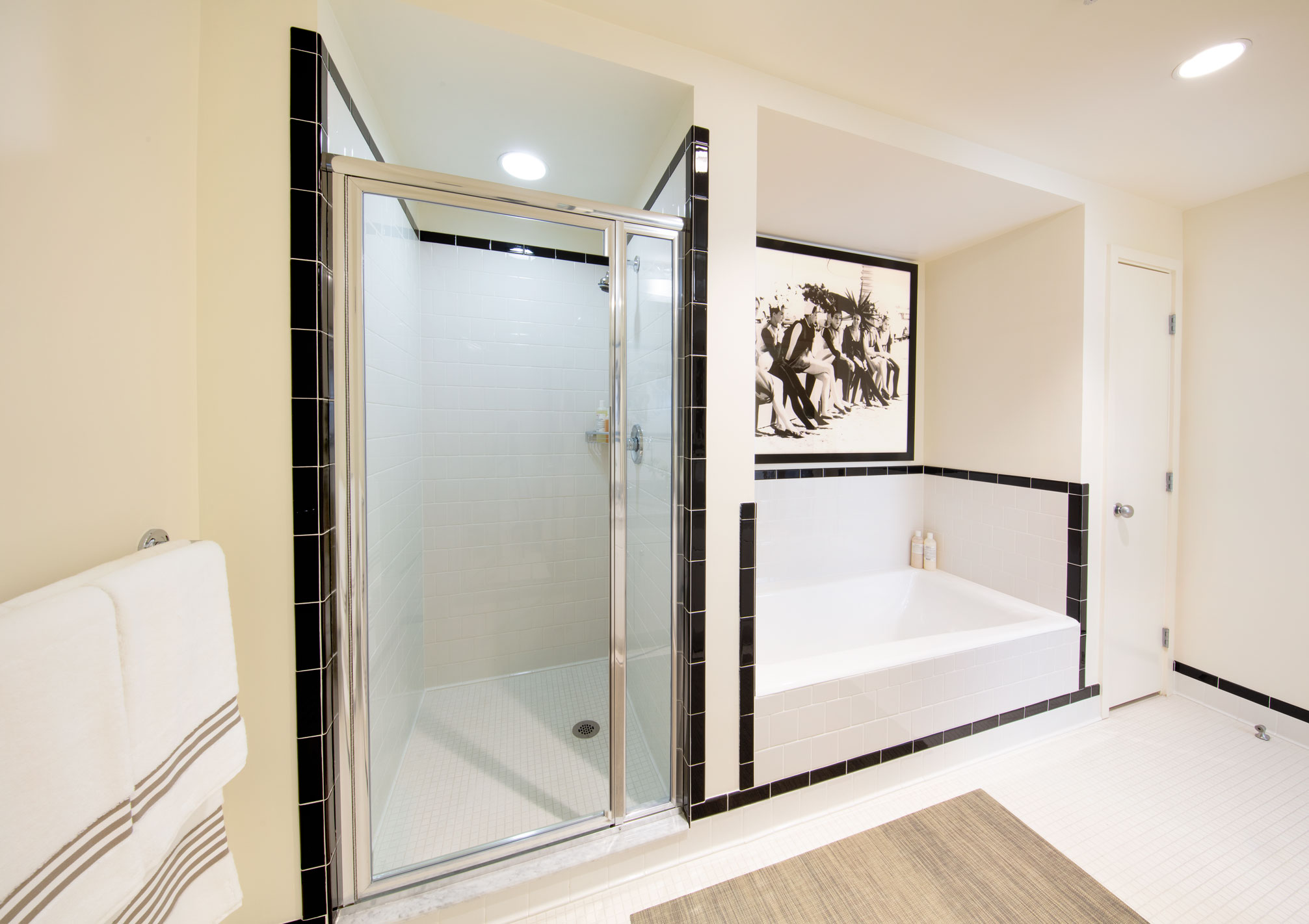 The Colonnade Residences Image 27