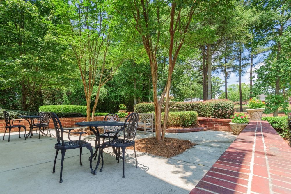 Alta Grove Apartments Image 4