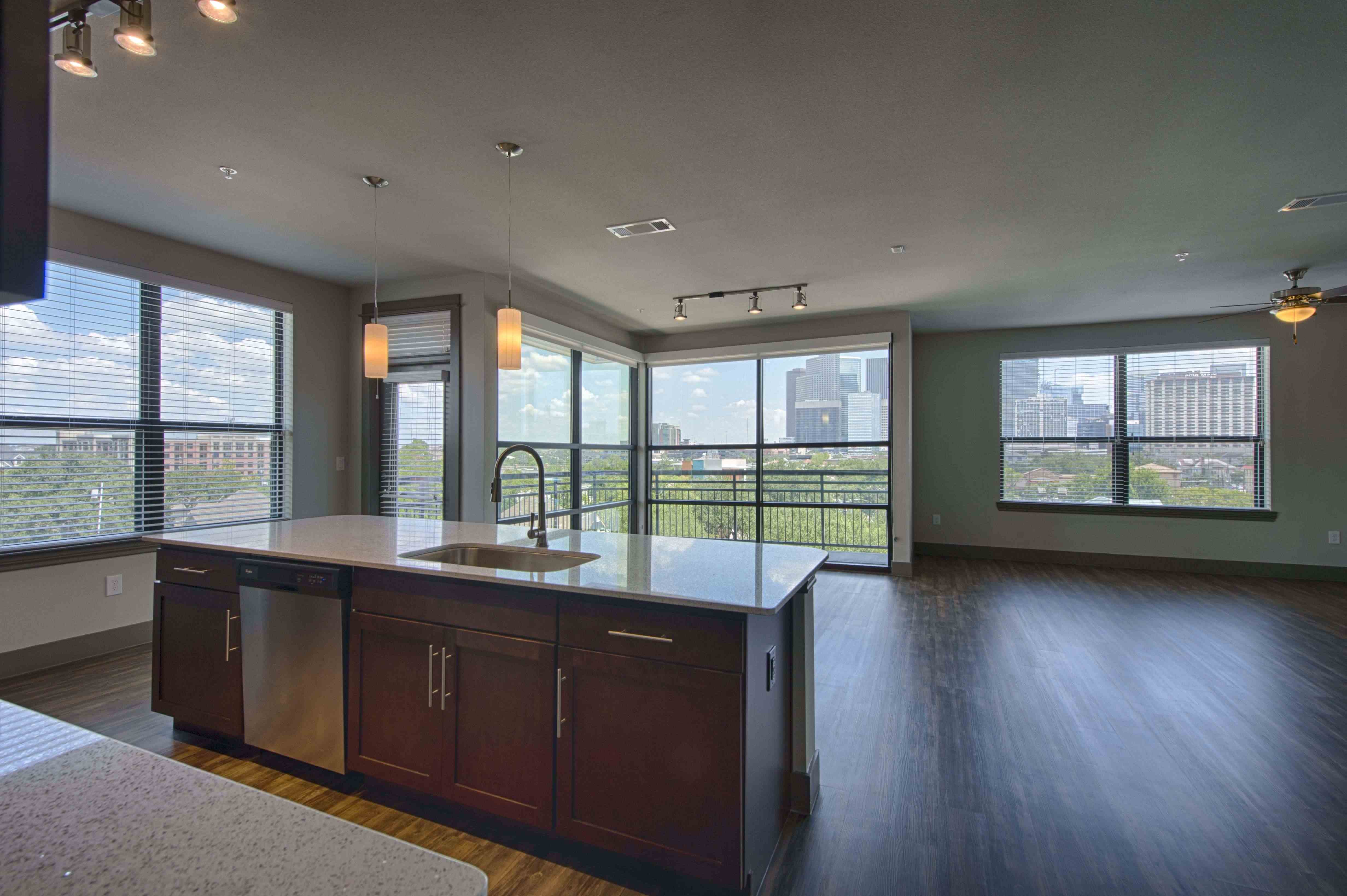 Pearl @ the MIX Image 32