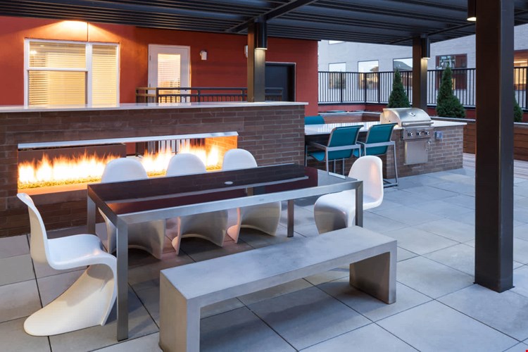 Radius Uptown Image 38