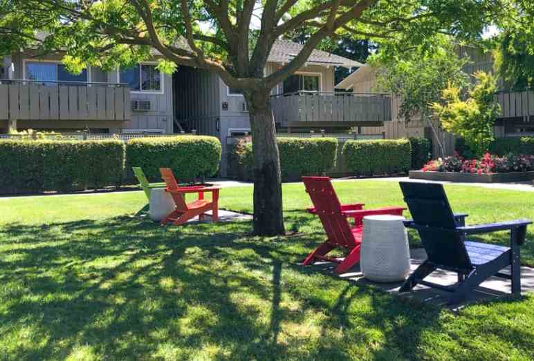 The Shadows Apartments Image 2