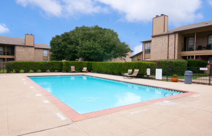 Stoneleigh Place Image 1