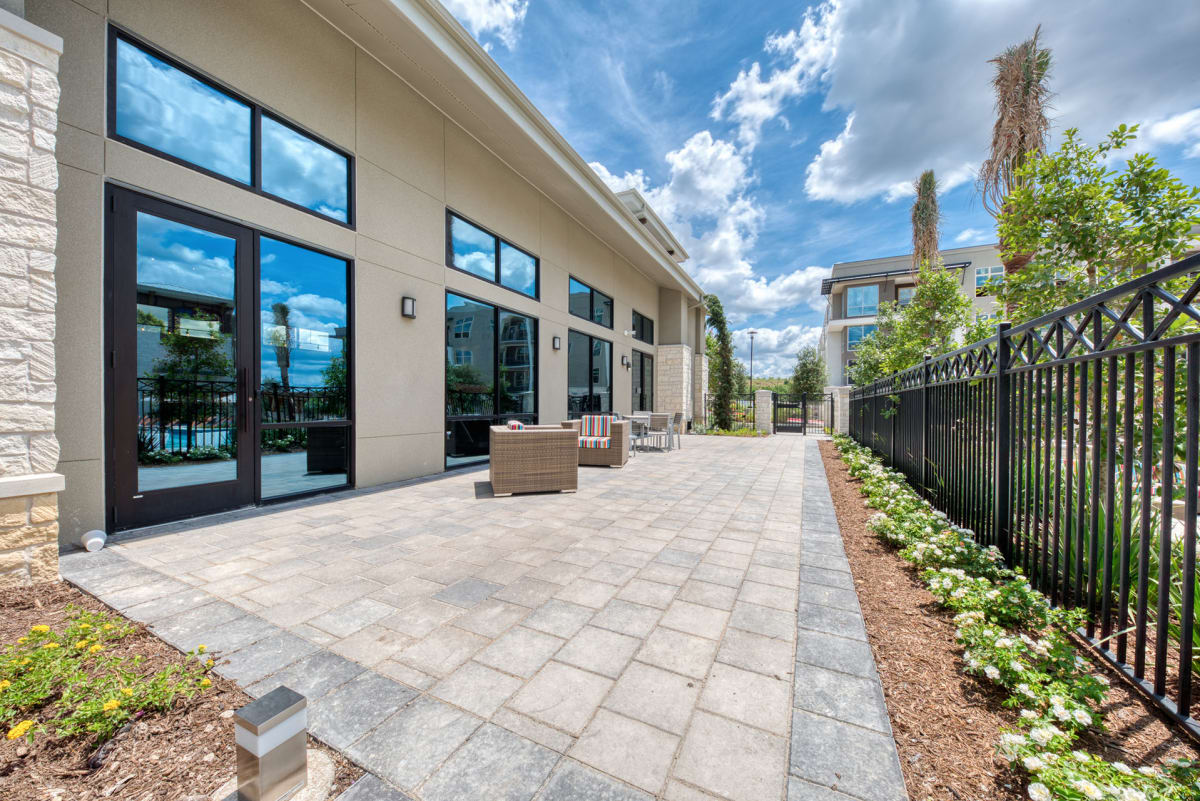 Retreat at the Rim Image 5