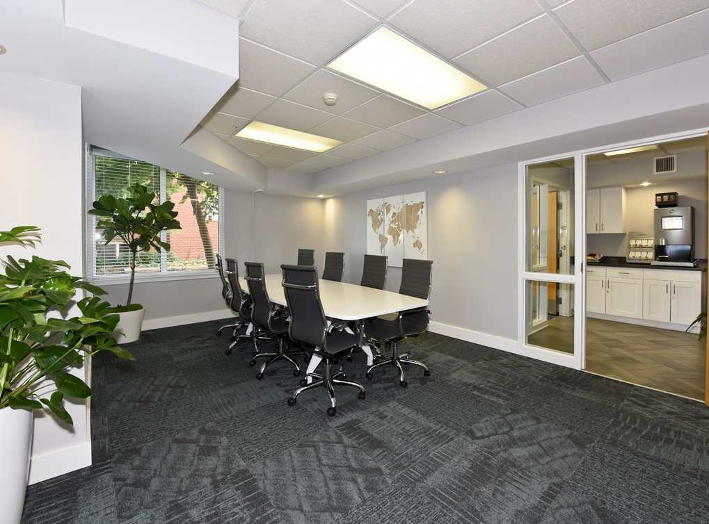 AMLI at Bellevue Park Image 12