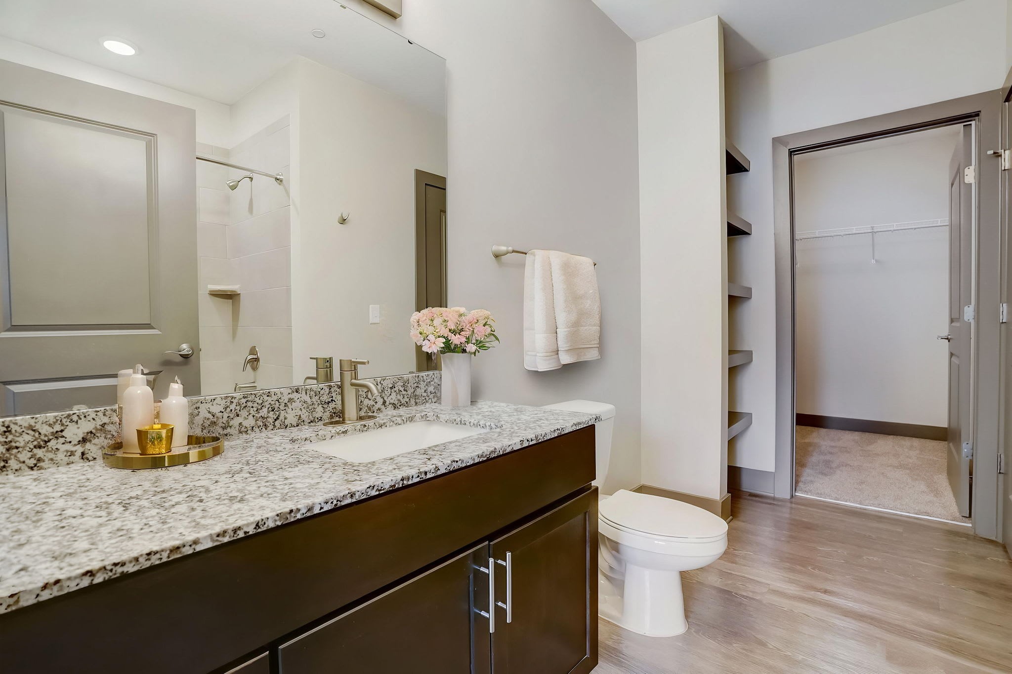 Octave Apartments Image 7