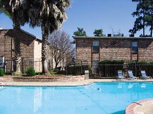 Carriage Woods Apartments Image 1