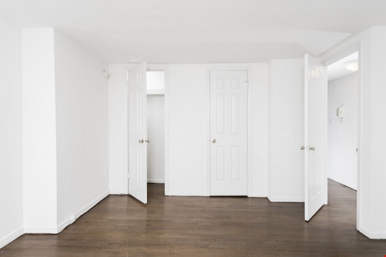 526 Spruce Street Image 7